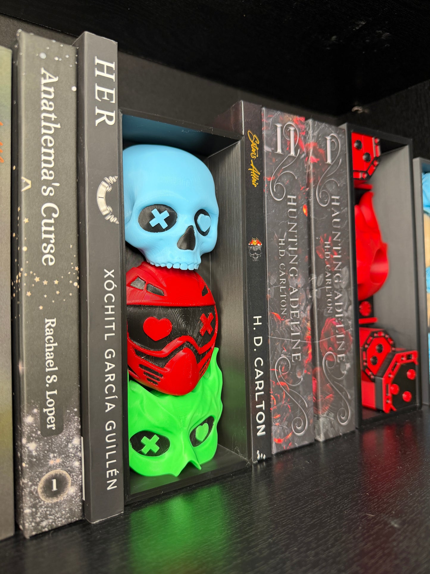 Gothic Mask Skull Booknook | Dark Romance Shelf Decor | Spooky Bookish Gift