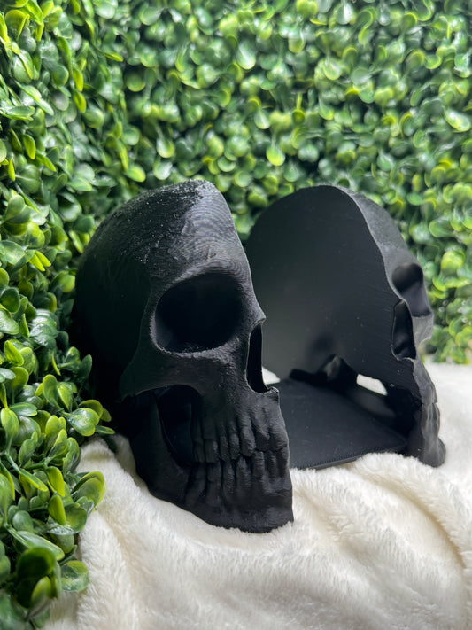 Gothic Skull Bookends (Set of 2) | 3D Printed Horror Shelf Decor