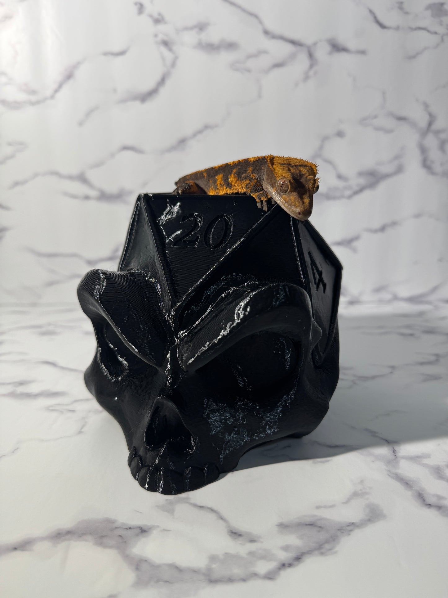 D20 Dice Reptile Hide | DND Gecko Hide | 3D Printed Crested Gecko Cave | Fantasy Terrarium Decor | Small Reptile Enclosure Hide