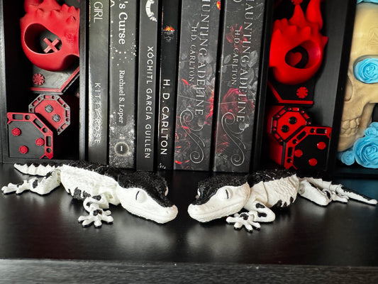 Articulated Crested Gecko | Reptile Desk Buddy | Gecko Collectible