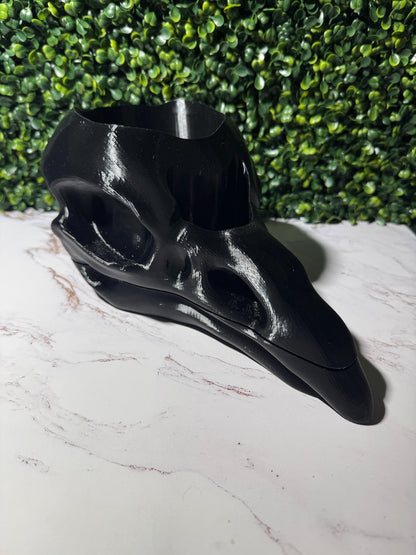 Raven Skull Planter w/ Drip Tray